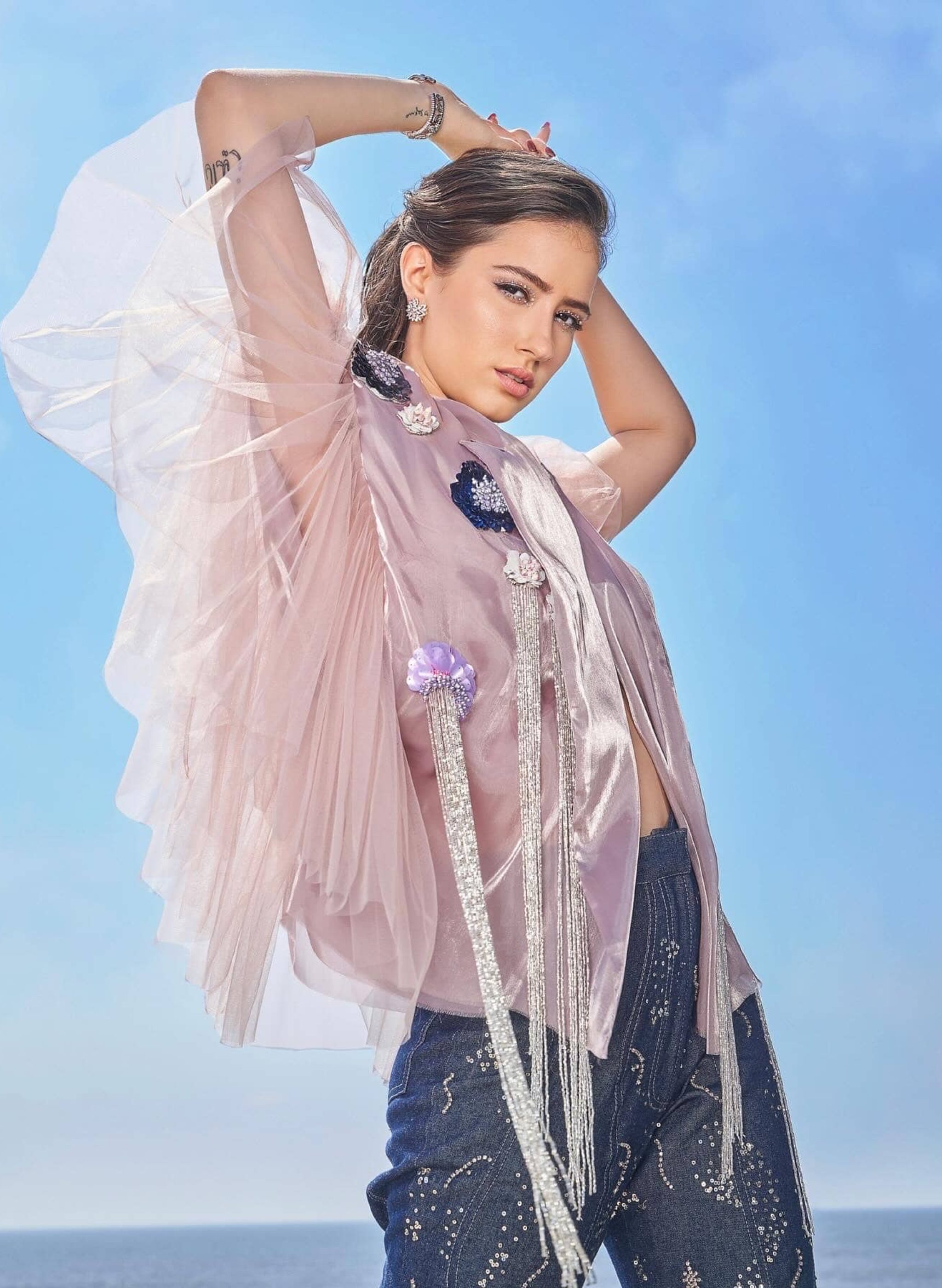 3276A821-8FE3-4B05-BF36-21B80D67CF33